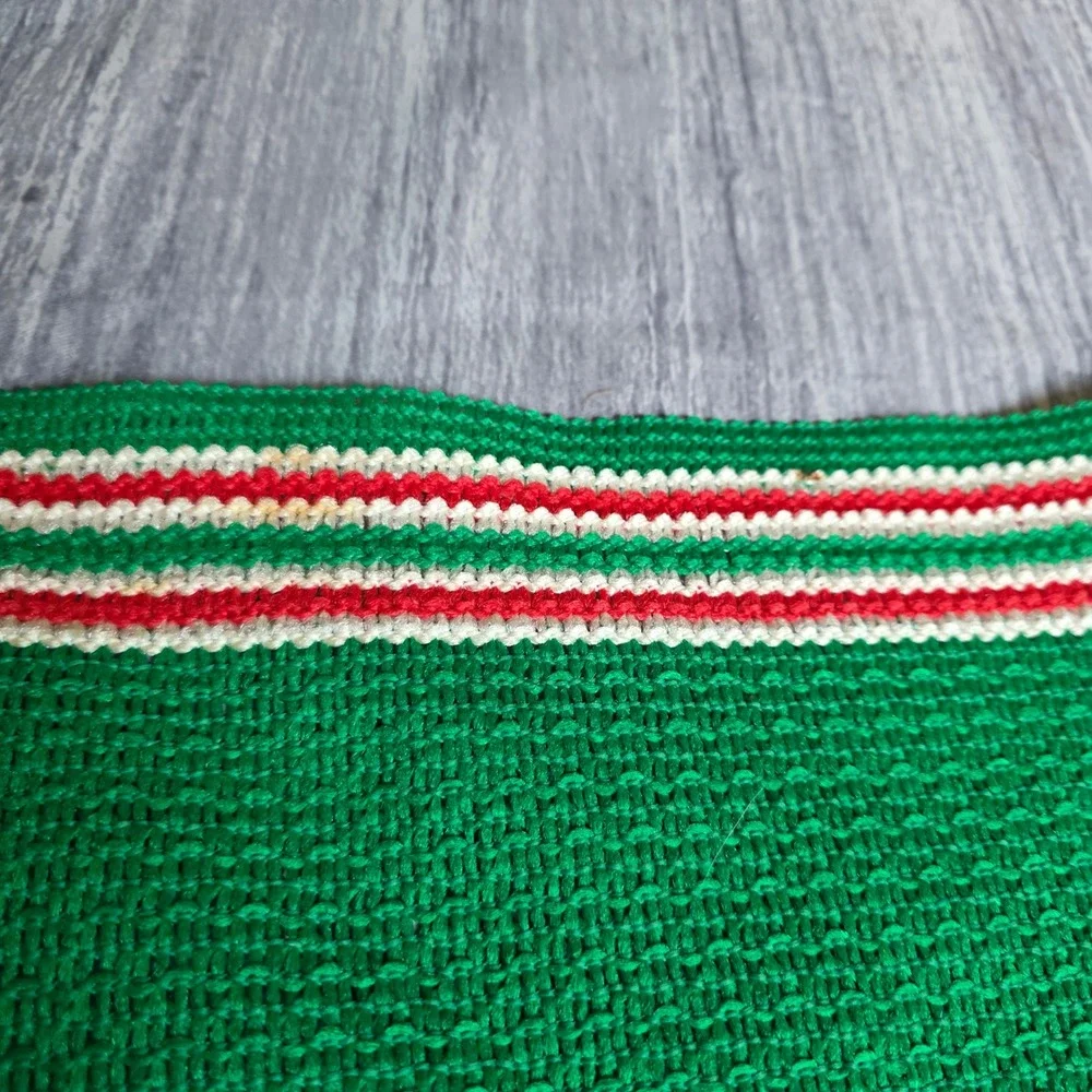Hand Knitted‎ Green Red White Stripe Placemats x4 Christmas Holiday